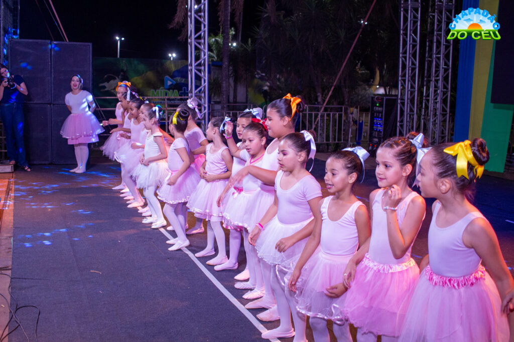 Baile Dama de Vermelho acontece em setembro - Prefeitura de Chapadão do Céu